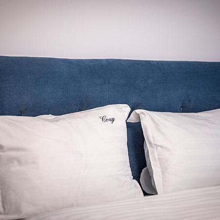 Cozy Collection Studios And Flats - Coresi Mall Braşov Buitenkant foto